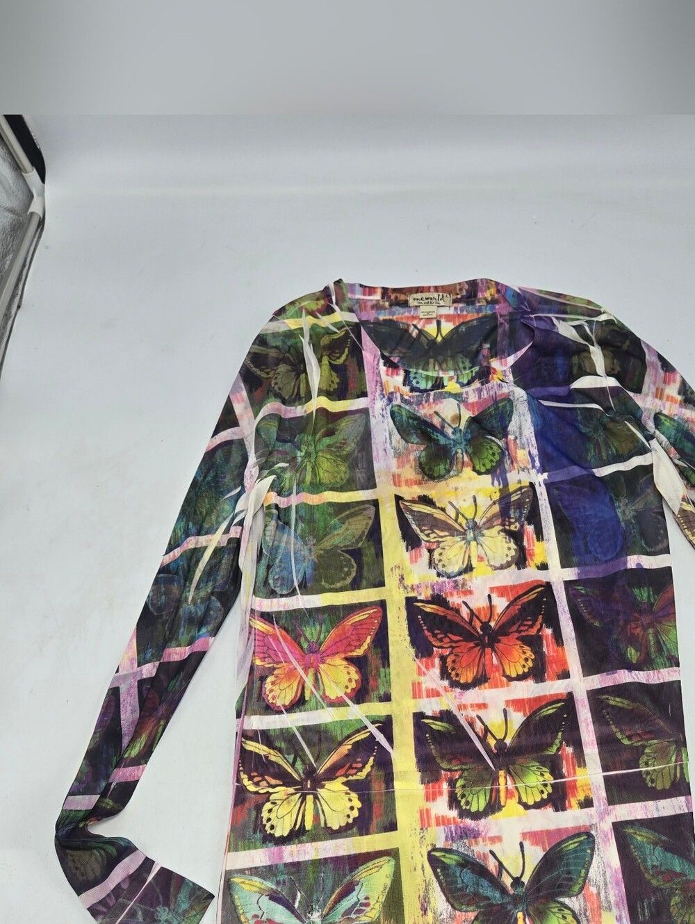 ONE WORLD Multicolor Butterfly Grid Long Sleeve Sheer Top L - Picture 4 of 7